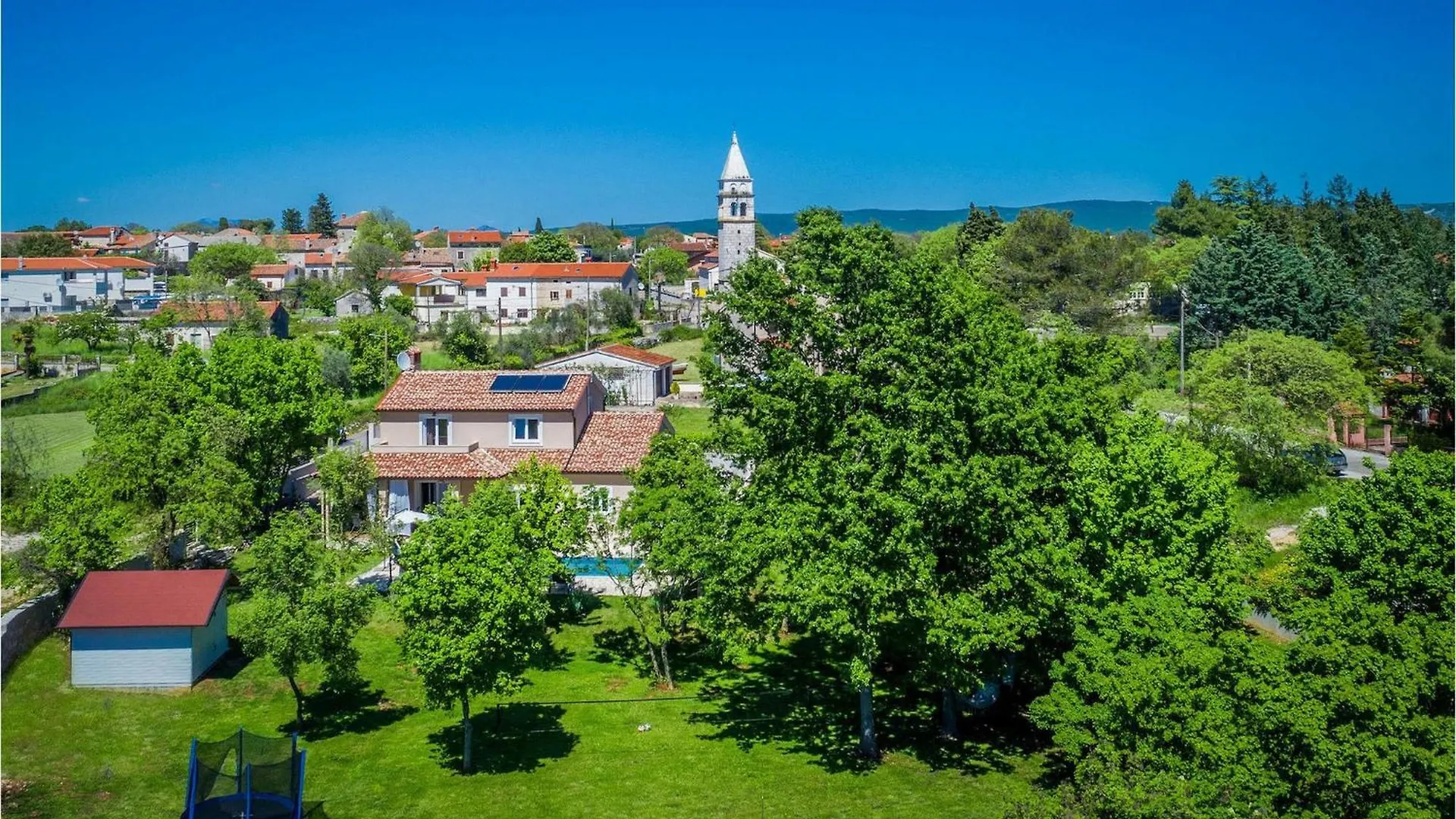 Villa Sofia 普拉